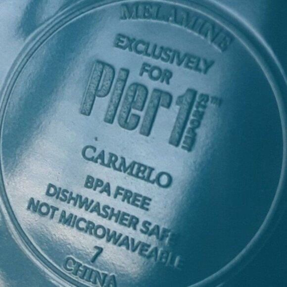 Pier 1 Carmelo Melamine Plate 9in each (3pcs) - Picture 6 of 12